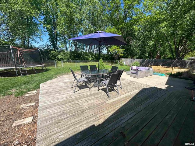 1 SARAH Avenue, Springfield, IL 62703