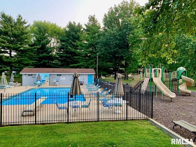1 SARAH Avenue, Springfield, IL 62703