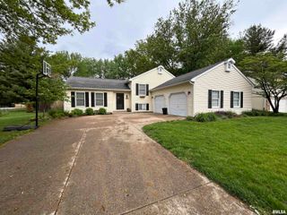 1 SARAH Avenue, Springfield, IL 62703