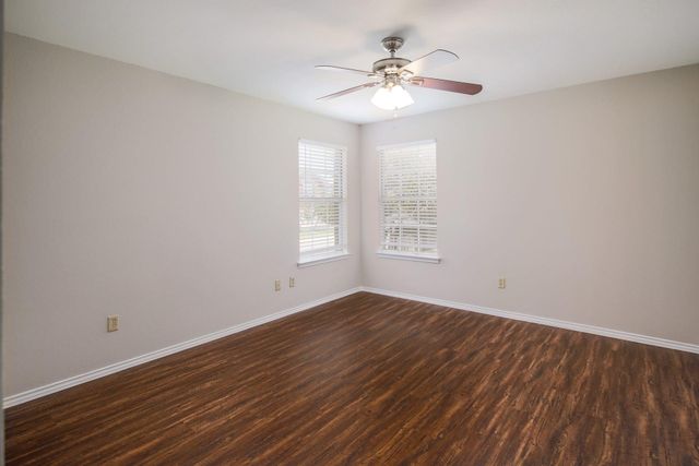 1806 Oakmont LN, Cedar Park, TX 78613