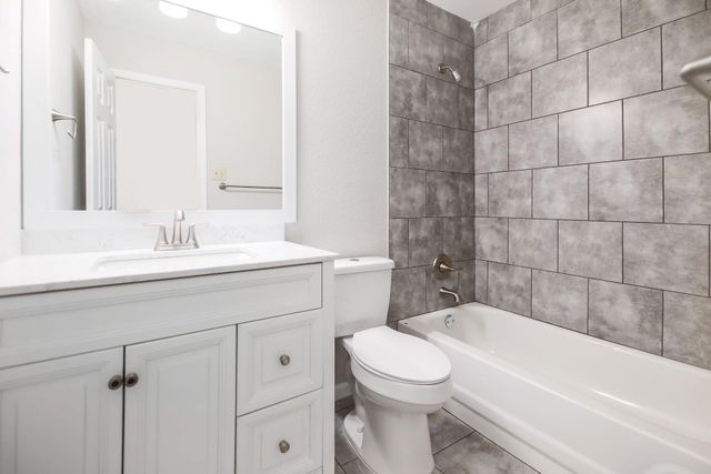 1806 Oakmont LN, Cedar Park, TX 78613