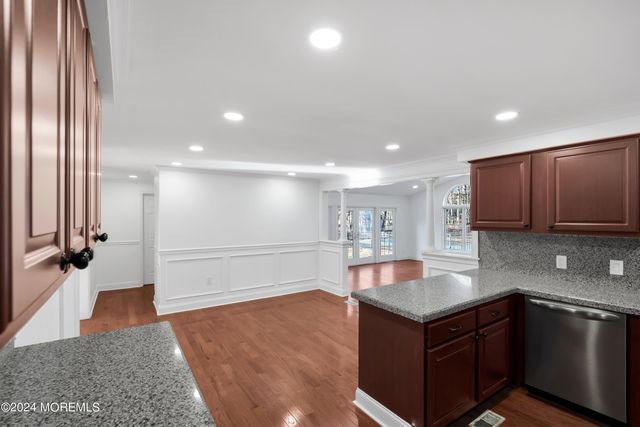 6 Afton Road, Jackson, NJ 08527