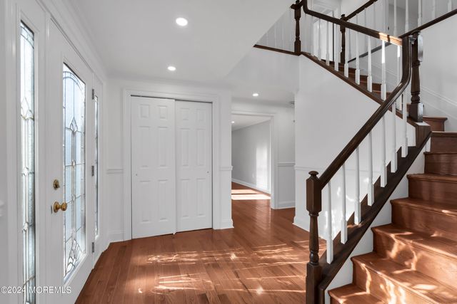 6 Afton Road, Jackson, NJ 08527