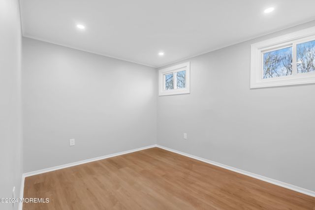 6 Afton Road, Jackson, NJ 08527