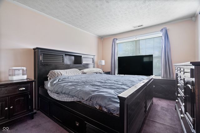 5015 Eagles Watch Drive, Indianapolis, IN 46254