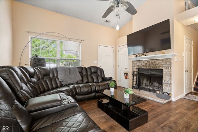 5015 Eagles Watch Drive, Indianapolis, IN 46254