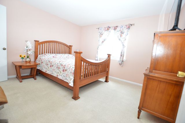 159 Agusta Drive, Round Lake Park, IL 60073