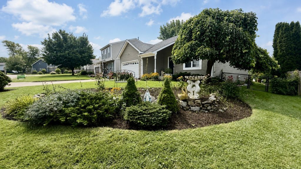 159 Agusta Drive, Round Lake Park, IL 60073