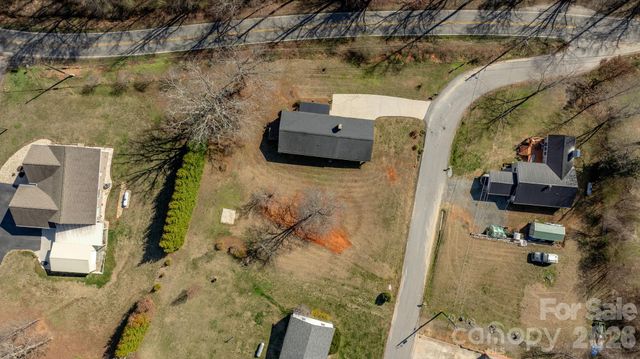 228 Holly Street, Hudson, NC 28638