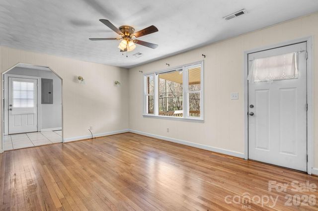 228 Holly Street, Hudson, NC 28638