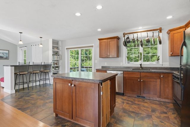 251 Pleasantdale Road, Rutland, MA 01543