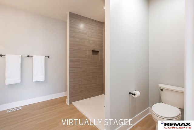 7601 Gulls Way, Lincoln, NE 68514