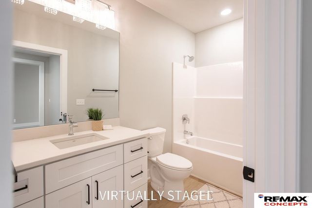 7601 Gulls Way, Lincoln, NE 68514