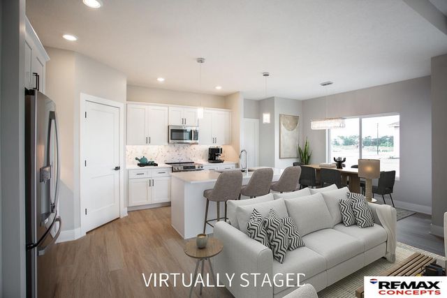 7601 Gulls Way, Lincoln, NE 68514