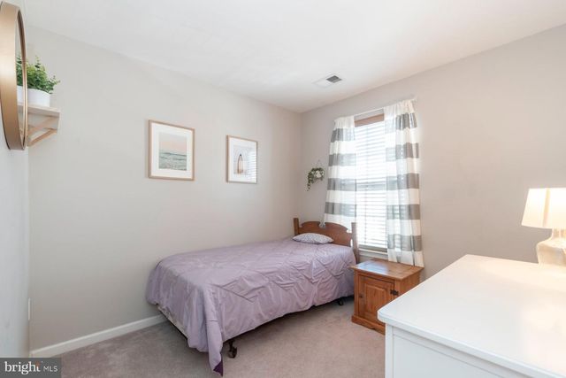 7254 MOCKINGBIRD CIR, Glen Burnie, MD 21060