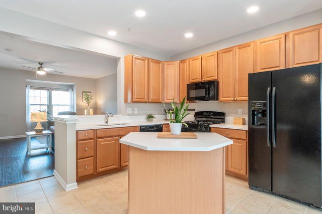 7254 MOCKINGBIRD CIR, Glen Burnie, MD 21060