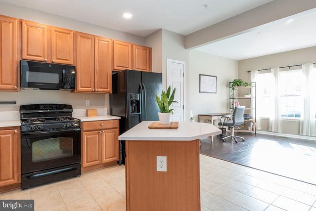 7254 MOCKINGBIRD CIR, Glen Burnie, MD 21060