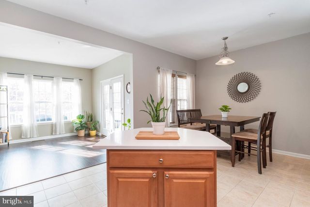 7254 MOCKINGBIRD CIR, Glen Burnie, MD 21060