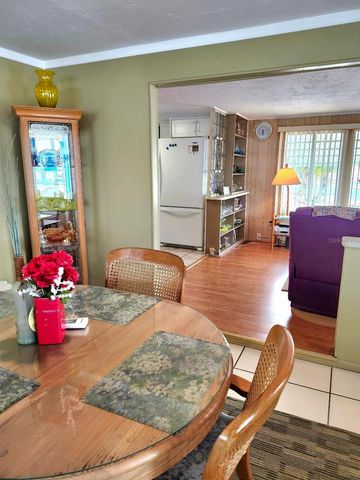 2018 INDIANA AVENUE, Bradenton, FL 34207