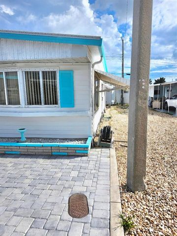2018 INDIANA AVENUE, Bradenton, FL 34207