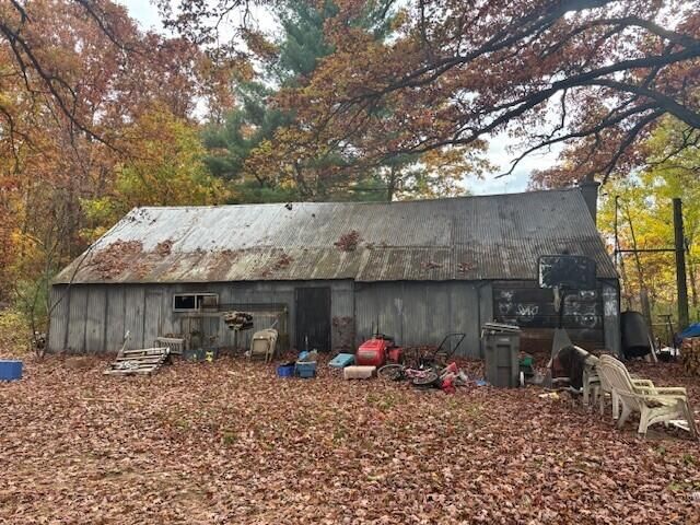 5912 W 96th Street, Fremont, MI 49412