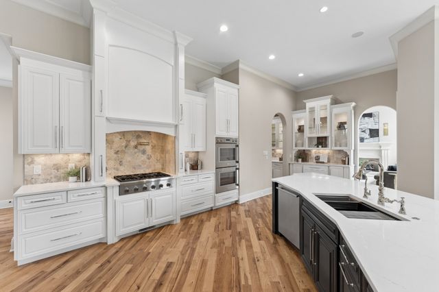9 Oxmoor Ct, Brentwood, TN 37027