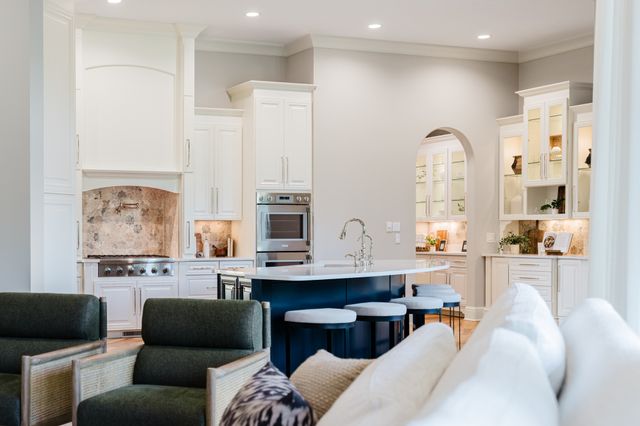 9 Oxmoor Ct, Brentwood, TN 37027