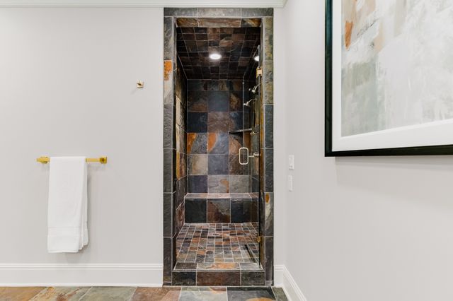 9 Oxmoor Ct, Brentwood, TN 37027