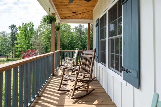 2185 Clotfelter Road, Bogart, GA 30622
