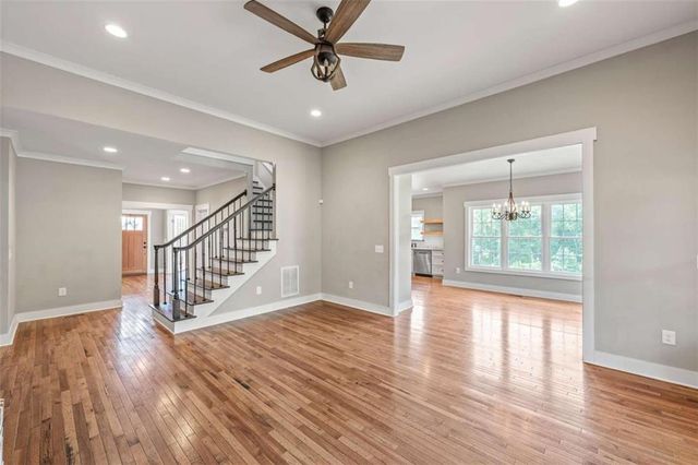 2185 Clotfelter Road, Bogart, GA 30622