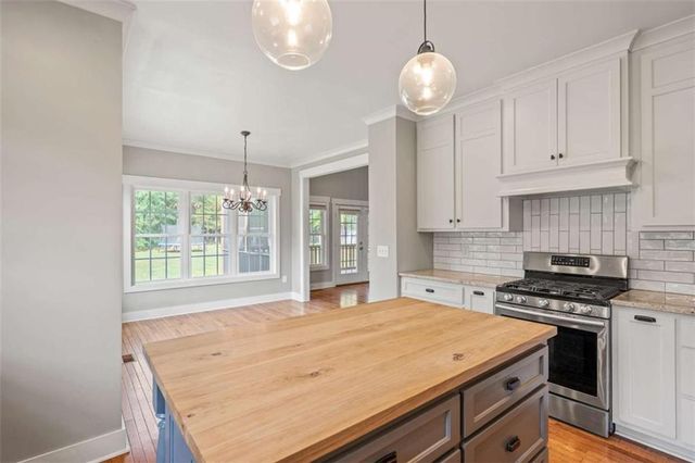 2185 Clotfelter Road, Bogart, GA 30622