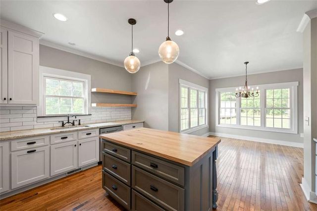 2185 Clotfelter Road, Bogart, GA 30622