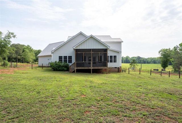 2185 Clotfelter Road, Bogart, GA 30622