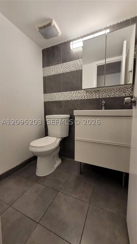 1800 Sans Souci Blvd 316, North Miami, FL 33181