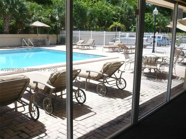1800 Sans Souci Blvd 316, North Miami, FL 33181
