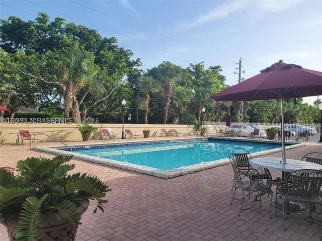 1800 Sans Souci Blvd 316, North Miami, FL 33181