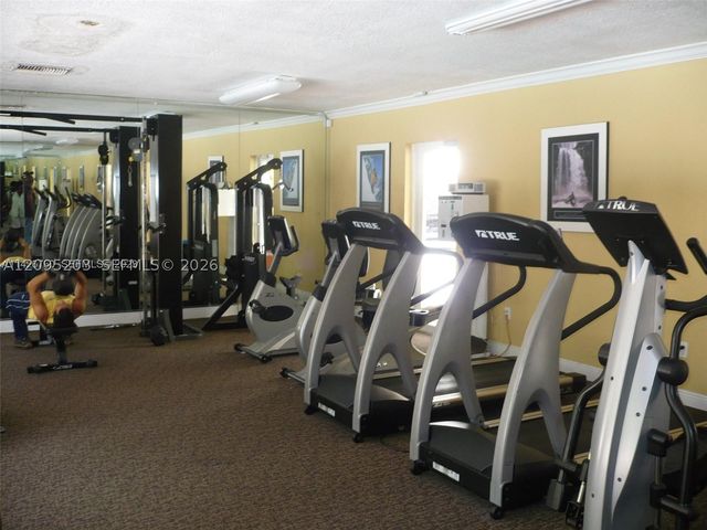 1800 Sans Souci Blvd 316, North Miami, FL 33181
