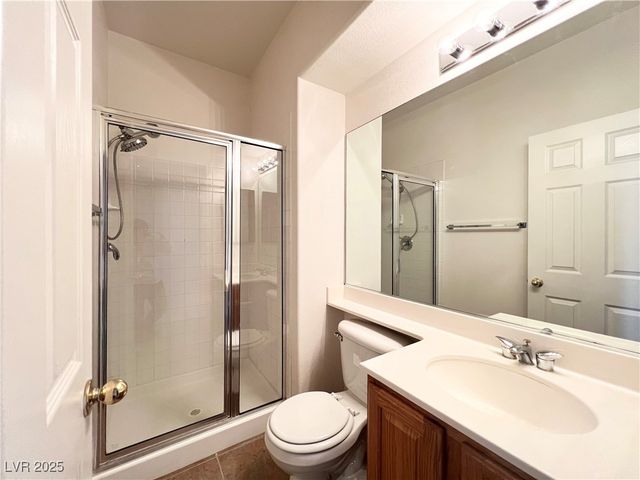 8815 Lost Forest Street, Las Vegas, NV 89139