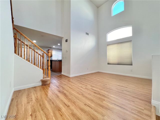 8815 Lost Forest Street, Las Vegas, NV 89139