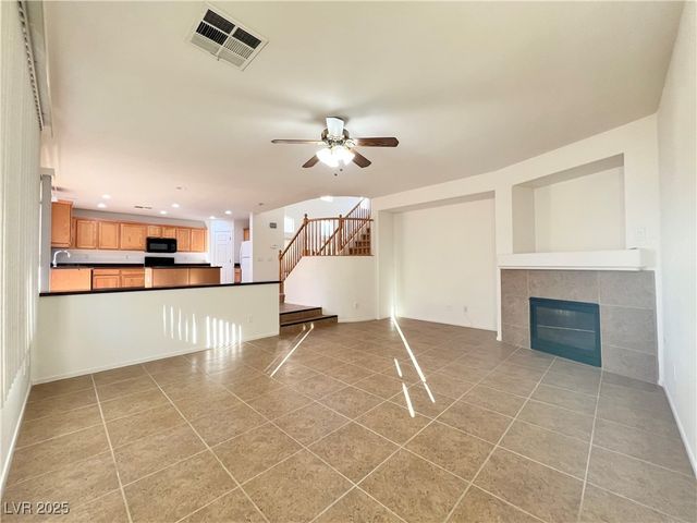 8815 Lost Forest Street, Las Vegas, NV 89139