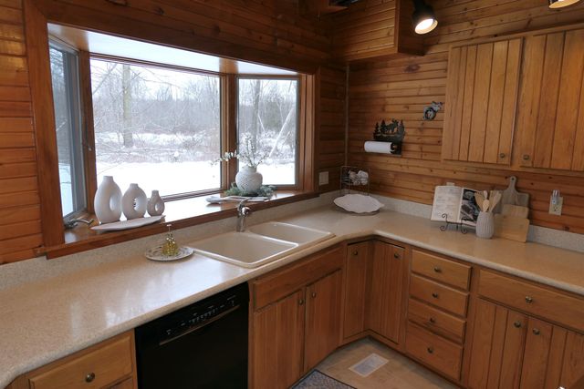 1797 Willow Wood Drive, Mount Pleasant, MI 48858