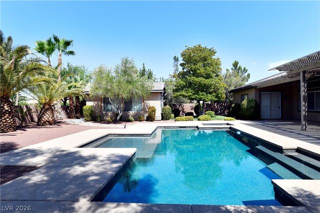 7008 Via Campanile Avenue, Las Vegas, NV 89131
