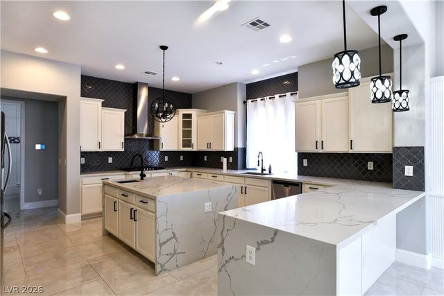 7008 Via Campanile Avenue, Las Vegas, NV 89131