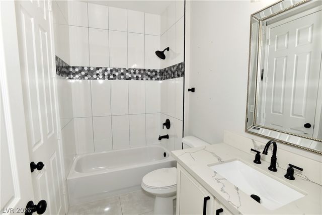 7008 Via Campanile Avenue, Las Vegas, NV 89131