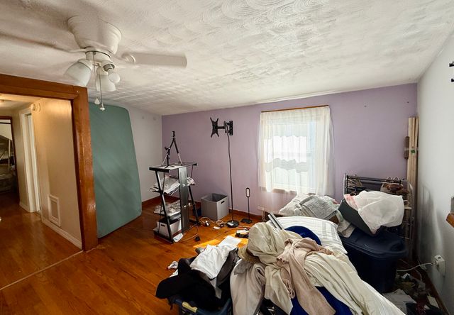 35 Long Terrace, Springfield, MA 01104
