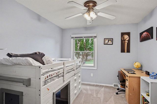 5495 Rockridge Drive, Comstock Park, MI 49321