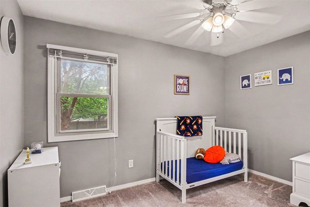 5495 Rockridge Drive, Comstock Park, MI 49321