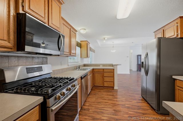 301 Walker Hill Road, Durant, OK 74701