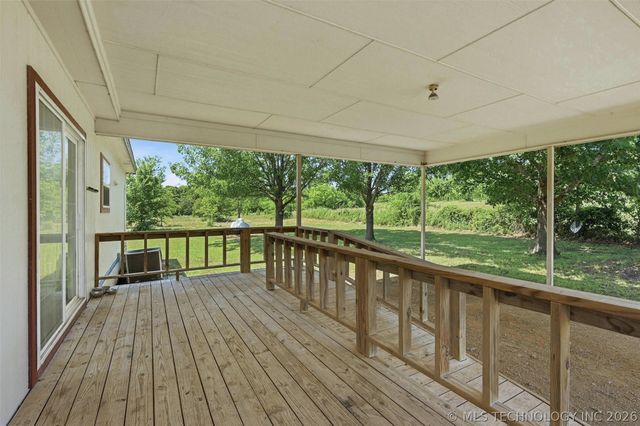 301 Walker Hill Road, Durant, OK 74701