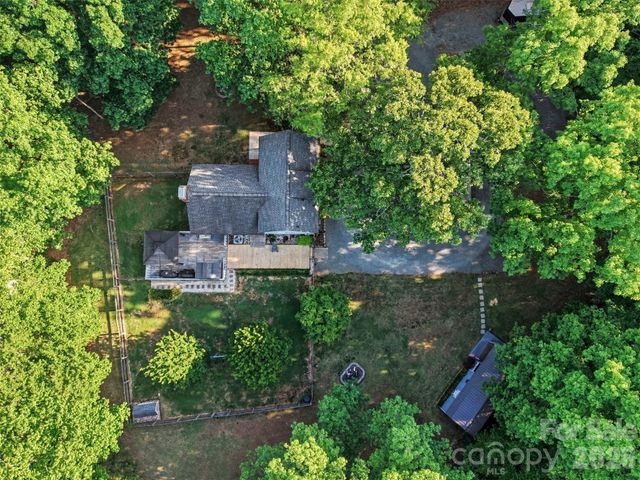 5114 Crow Road, Monroe, NC 28112